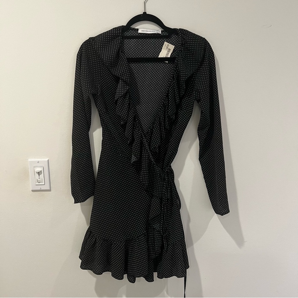 NWT Reference mini polka dot wrap dress with ruffle